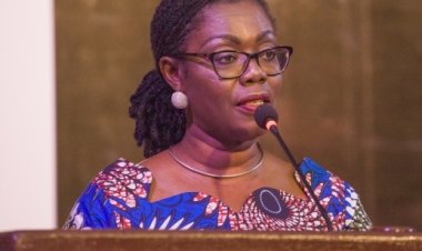 Public sector workers to be barred from using private emails for work