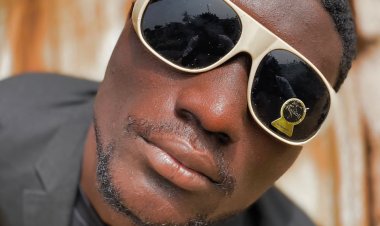 "Meet Flacko: The Upcoming Model Taking Ghana's Fashion Industry by Storm"